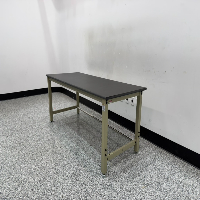 5' Laboratory Bench image 1